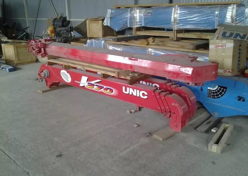 Кран юник 370. Unic модель кму ur-v370. Кму unic 370. Редуктор юник 300. Unic 330 v-turbo.