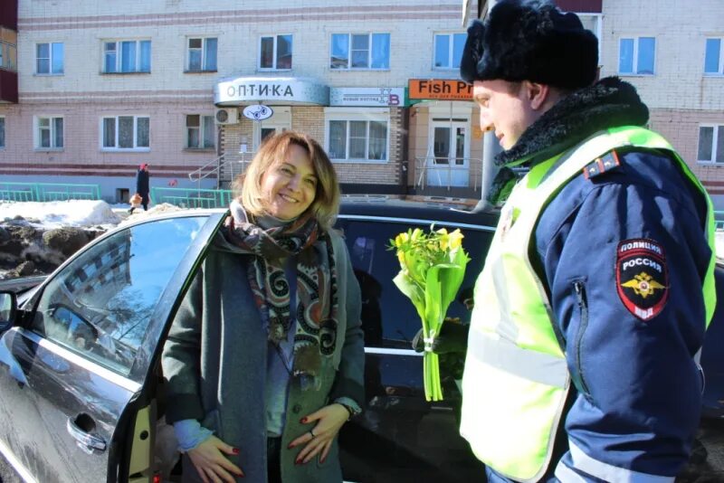 Сайт гибдд саранск. Сотрудники ГИБДД Саранск. Сотрудницы ГИБДД Саранск. ГАИ Саранск работники.