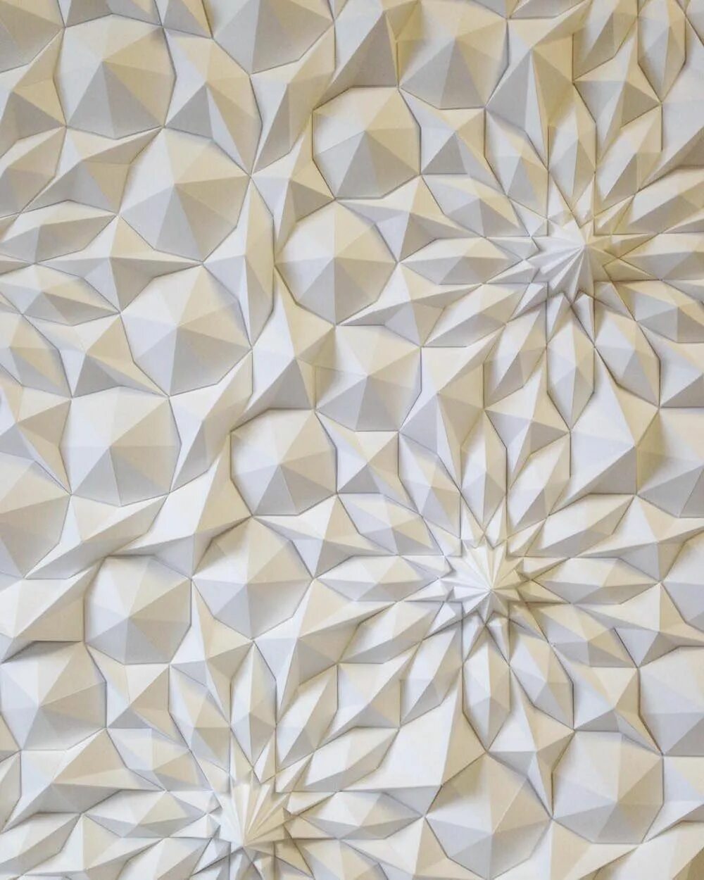 Matt paper. Matthew shlian. геометрические скульптуры из бумаги. текстура потолка. панели из бумаги.