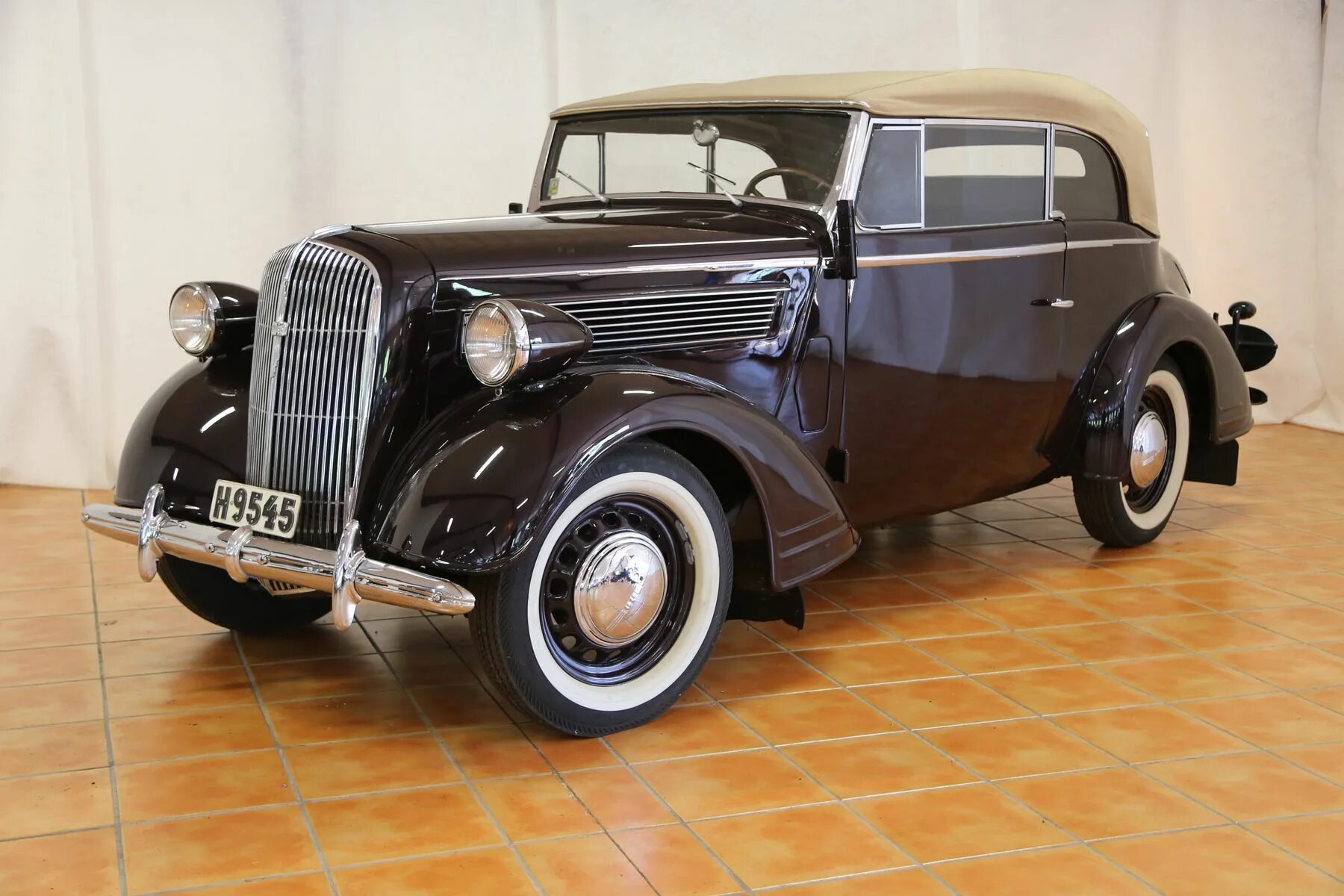 Opel первый. Opel super 6 1937. Opel super Six 1938. Opel super 6. Opel super Six 1939г..