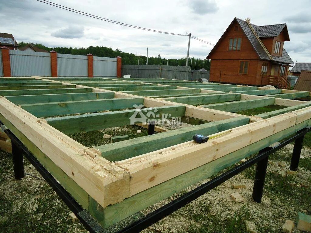 Ростверк из бруса 150х150. Каркасный венец. Каркасный венец. Фундамент под дом из бруса 150х150. Каркасный венец.