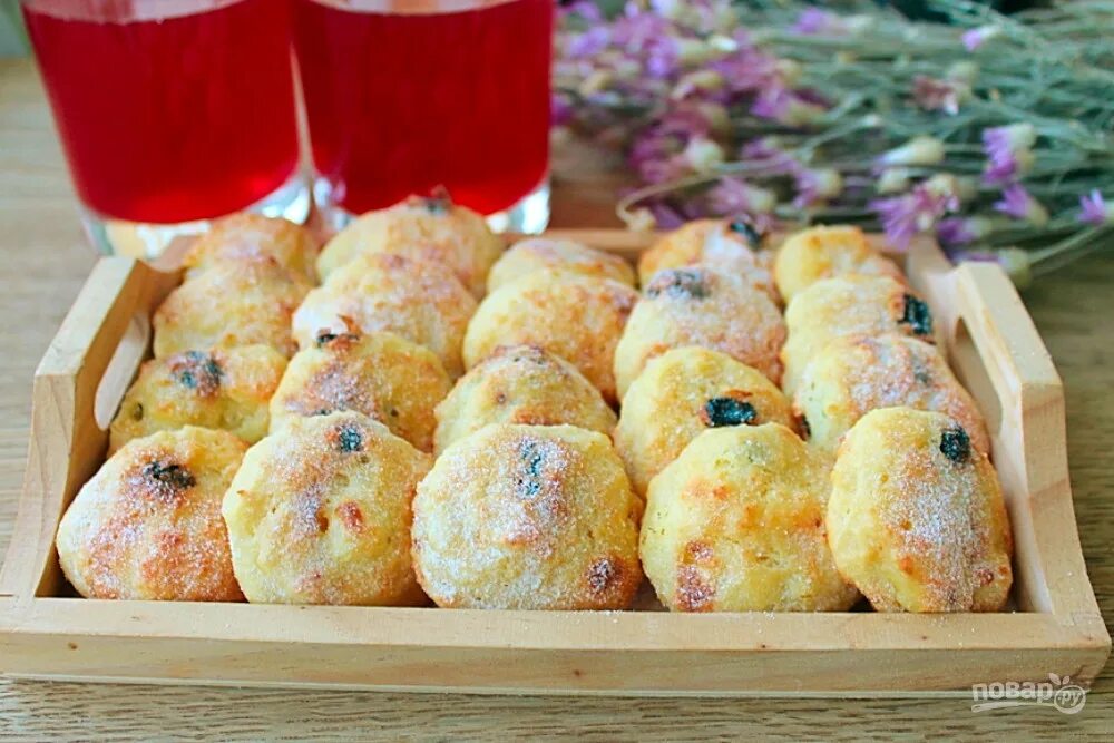 Печенье с орешками и изюмом. Печенье домашнее с изюмом в духовке. Печенье овсяное слакон. Picheniye. Творожное печенье с изюмом.