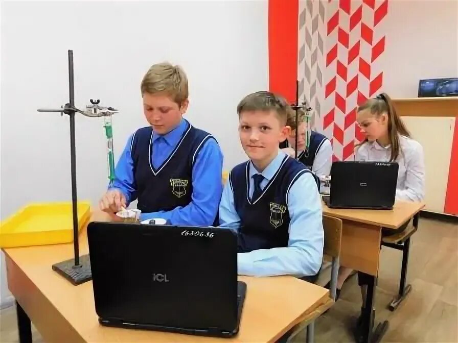 жуковская школа им белявского движения первых. жуковка школа 1 имени белявского. мбоу жуковская средняя общеобразовательная школа. белявского. жуковская школа им белявского движения первых.