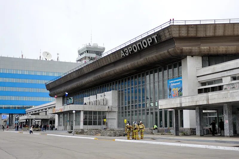 Аэропорт Хабаровск. Хабаровский аэропорт старый терминал. Аэропорт Хабаровск новый. Хабаровск-новый аэропорты Хабаровского края.