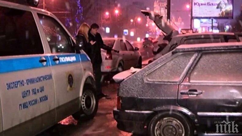 Расстреляли экипаж. Расстреляли экипаж. Обстрел дпс из фейерверка. Расстреляли экипаж. Расстреляли гаишников в астрахани.