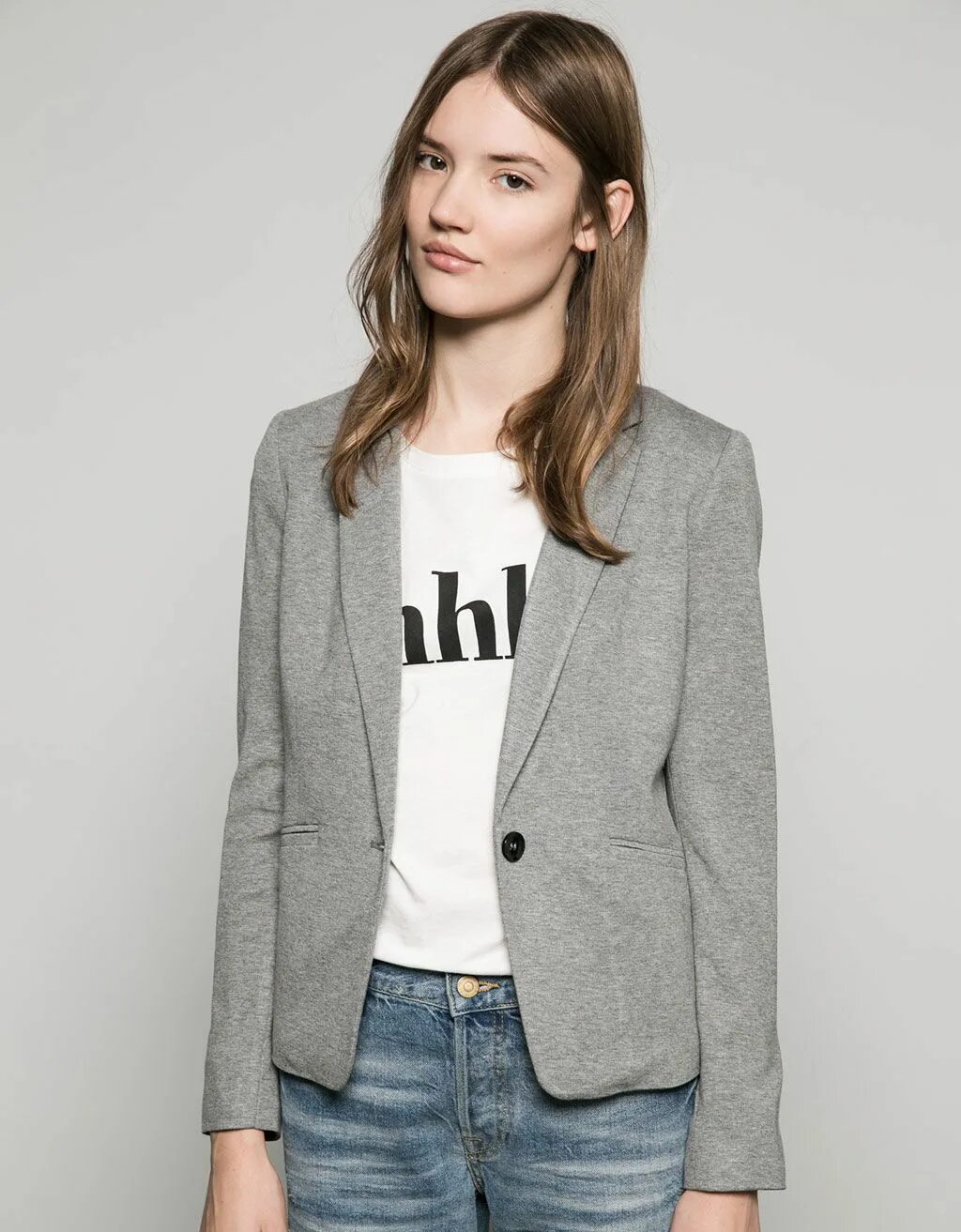 Авиапарк bershka. Bershka новая коллекция. Толстовка bt21 bershka. Вандана бершка. Бершка польша.