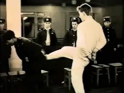 Дмб 1990
