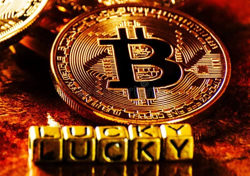 Crypto luck. Gold bitcoin аватарка. биткоин золотой на ава. lucky coin криптовалюта. золотой биткойн аватарка.