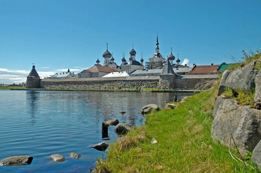 Карелия Соловецкие острова монастырь. Соловецкие острова Архангельская. Карелия. Кижи, Валаам, Соловки. Кижи Валаам Соловки. Соловецкие острова в истории россии