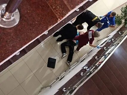 Падающие мальчики