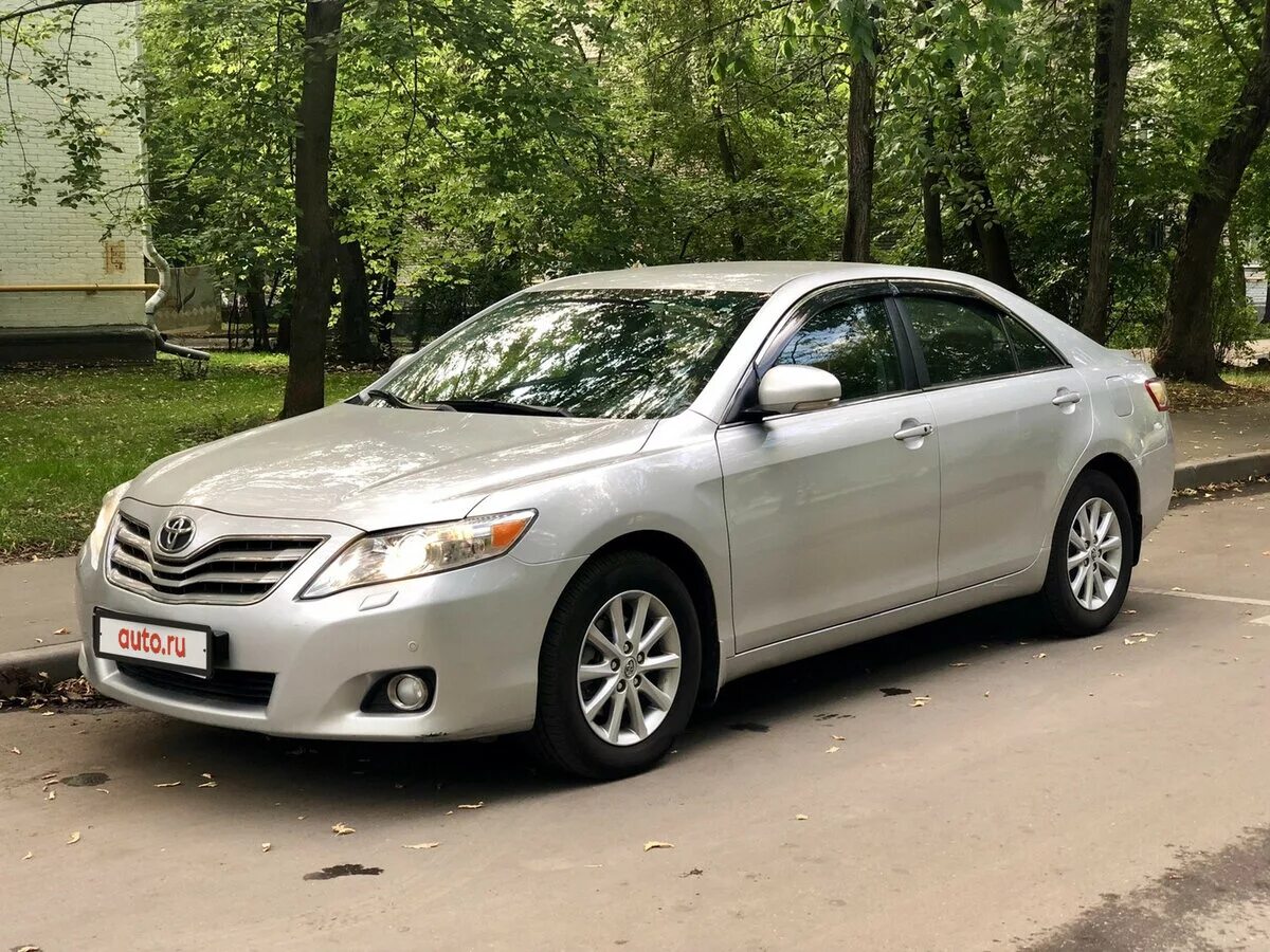 5. Toyota camry 2011. 5 белая. Camry 2011 le. Toyota camry 2010 le.
