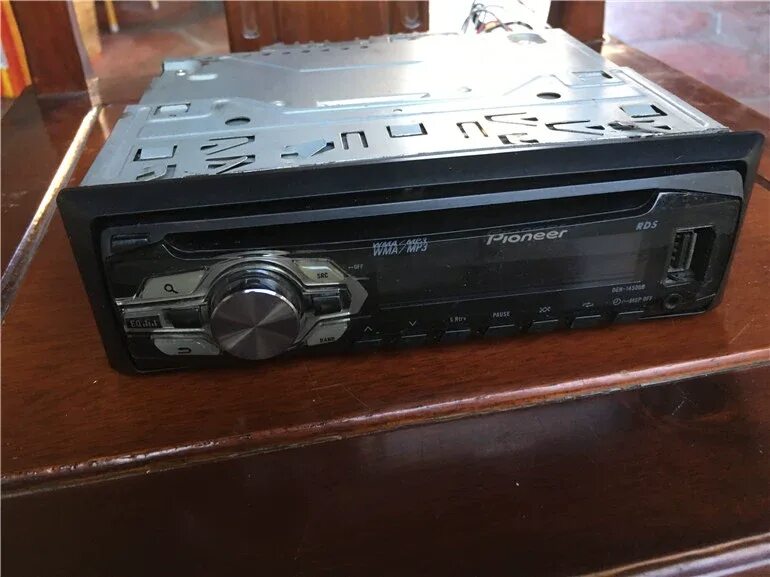 Магнитола бу купить на авито. Deh 1450ub. Pioneer deh-1450ub. Пионер 1020 магнитола. Магнитола deh-1350ub.