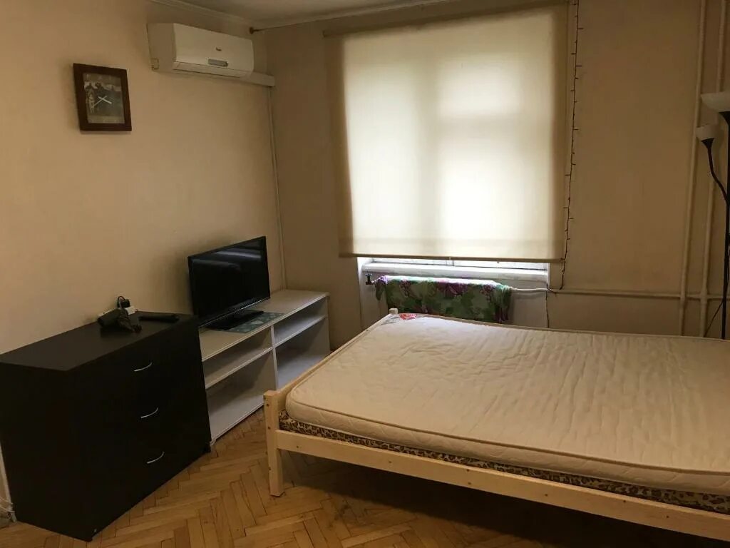 Снять комнату на беговой. Комната в наем. Снять квартиру на беговой. , 12к1. Скаковая улица, 34к1.
