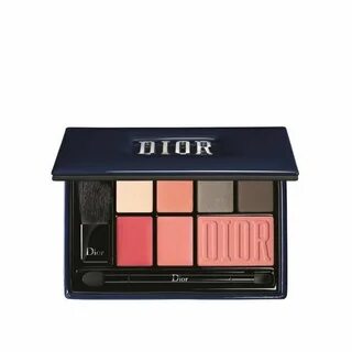 Dior travel