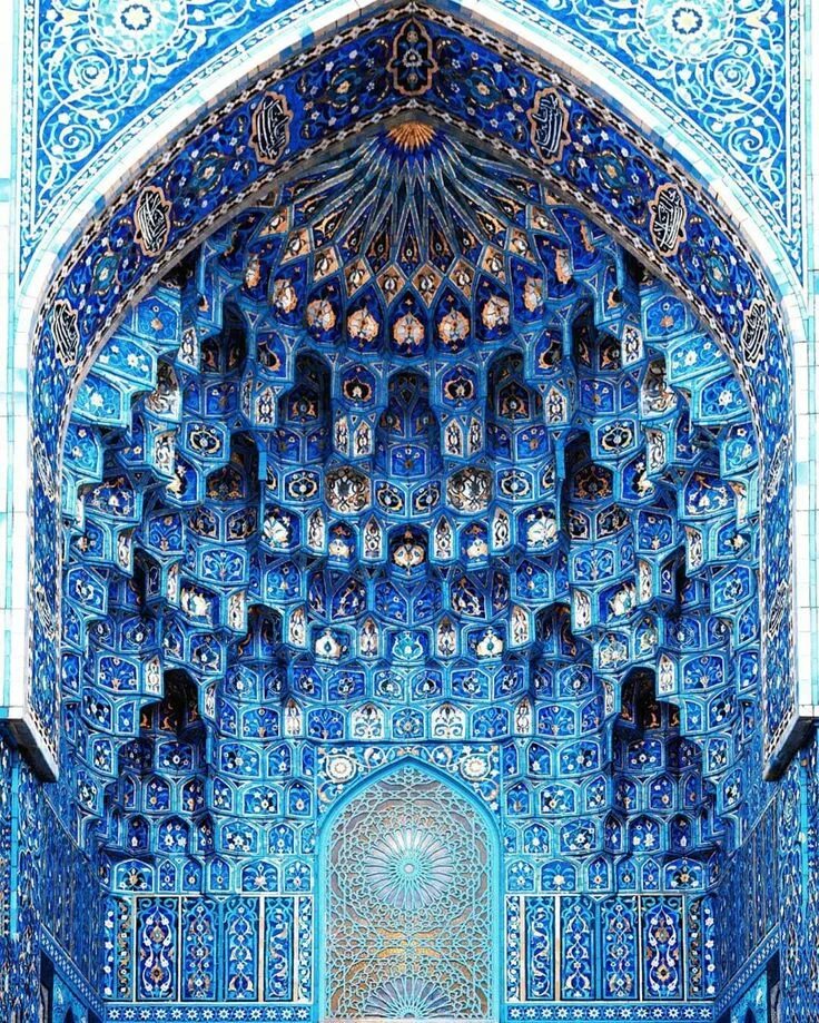 Mihrab ru. Соборная мечеть Санкт-Петербурга. Голубая мечеть Санкт-Петербурга. Соборная мечеть Санкт-Петербурга купол. Голубая мечеть михраб.