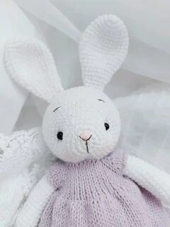 Как связать зайчика спицами