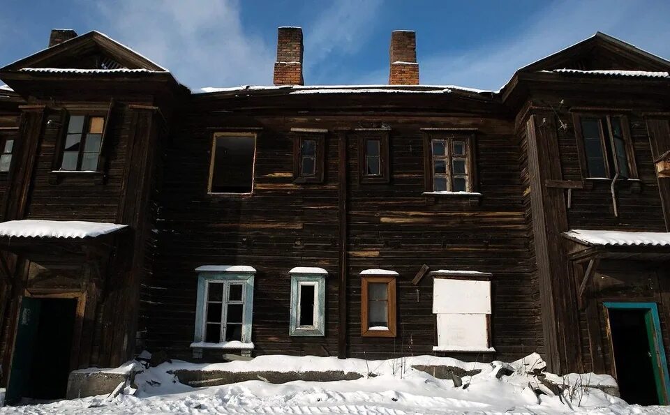 Черемошники Томск бараки. Томск расселение аварийного жилья. Томск расселение аварийного. Аварийное жилье Томск. Аварийное жилье жк рф