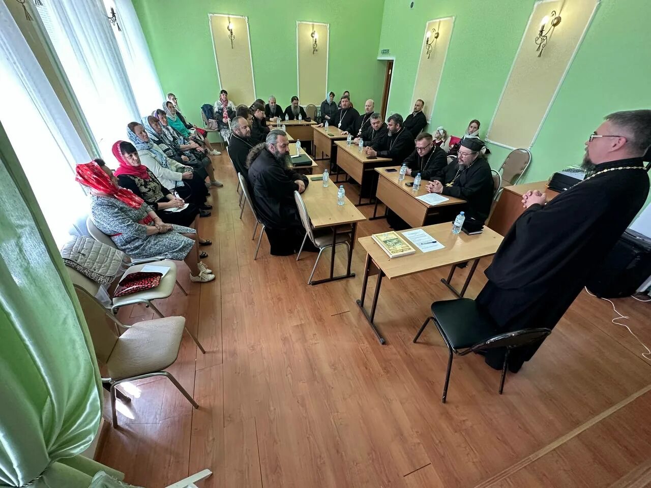 Новый уренгой проспект губкина 16а. Новый уренгой проспект губкина 16а. Таблеточка аптека губкин. 01. Белгород город губкин.