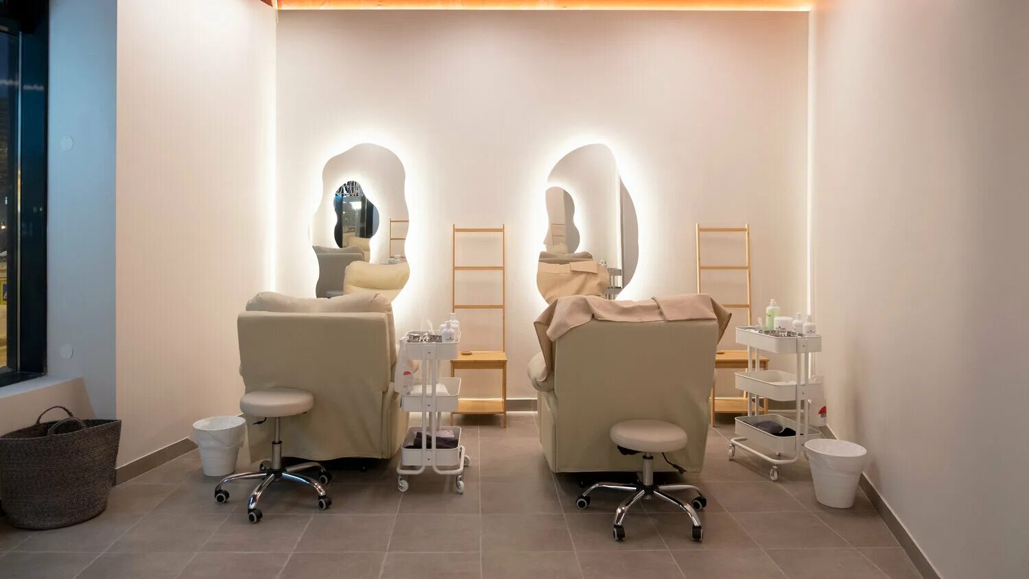 фейс рум уфа. массажный салон faceroom. Face room спб. Face room spb. Face room спб.