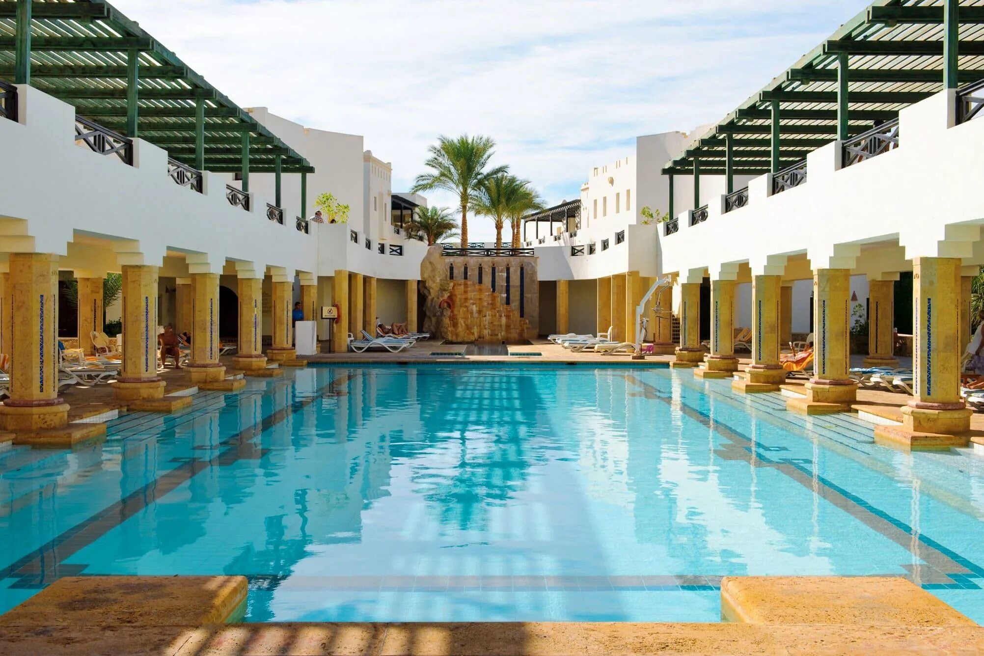Отель шарм плаза 5. Sharm Plaza ex Crowne Plaza Resort 5 Шарм-Эль-Шейх. Sharm Plaza 5 Египет. Отель Шарм Плаза Египет. Sharm Plaza (ex. Crowne Plaza Resort) 5* Египет, Шарм-Эль-Шейх.