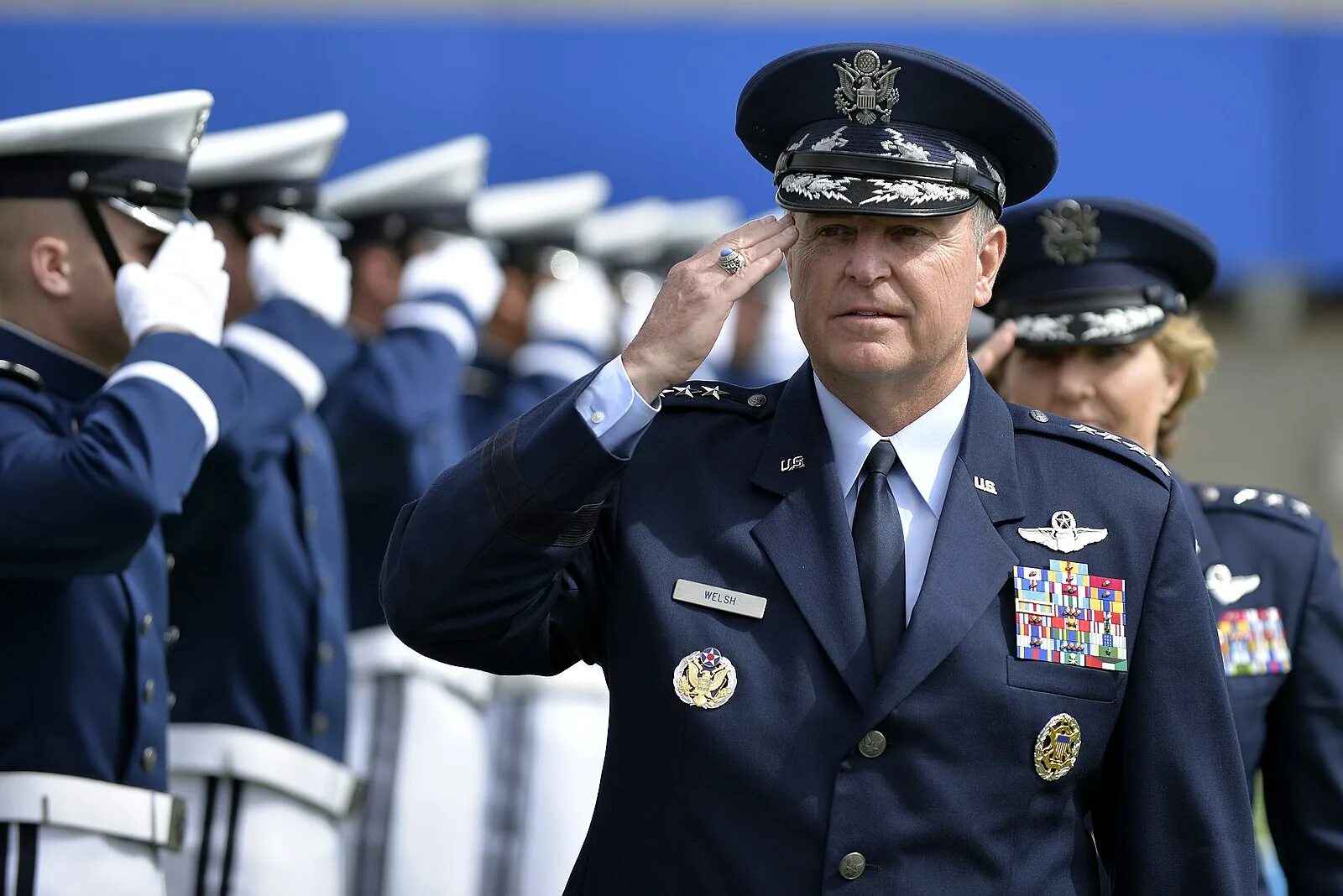 Парадная форма сша. Генерал ввс сша марк уэлш. us air force usaf. форма генерала ввс сша. united states - us air force (usaf).