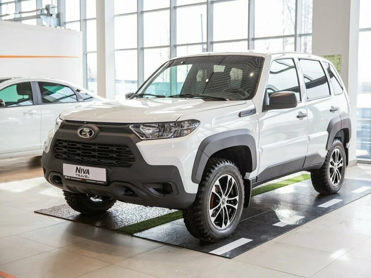 расход топлива нива шевроле 1. нива шевроле тревел. новая лада нива тревел. какой расход у нивы тревел. норма расхода топлива нива шевроле на 100 км.