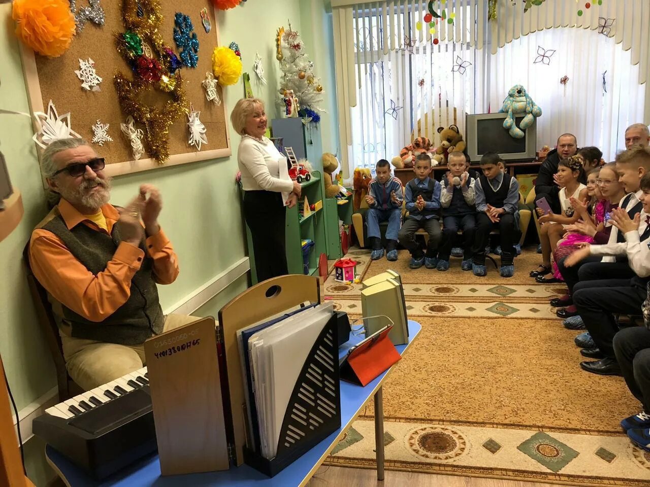 Театральная студия рязань. Театральная студия самоцветы пермь. Театр кукол рязань. Рязань карусель банд. Театральная студия рязань.