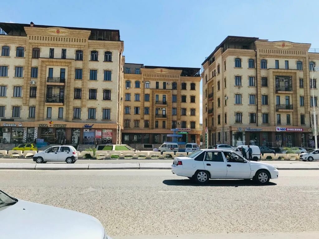 Турецкий дворик ташкент. Турецкий дворик ташкент. Бухара hotel old house. Недвижимость бухары. Ховли уй жой чизмалари.