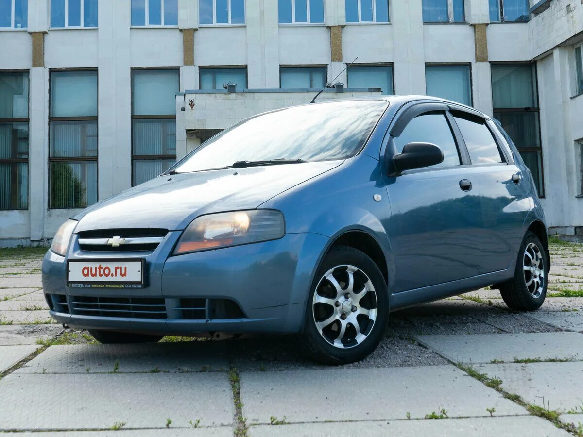 Купить шевроле в череповце. Chevrolet Aveo i 2007. Авео хэтчбек 2007. Шевроле Авео 2007 года хэтчбек. Шевроле в Череповце.