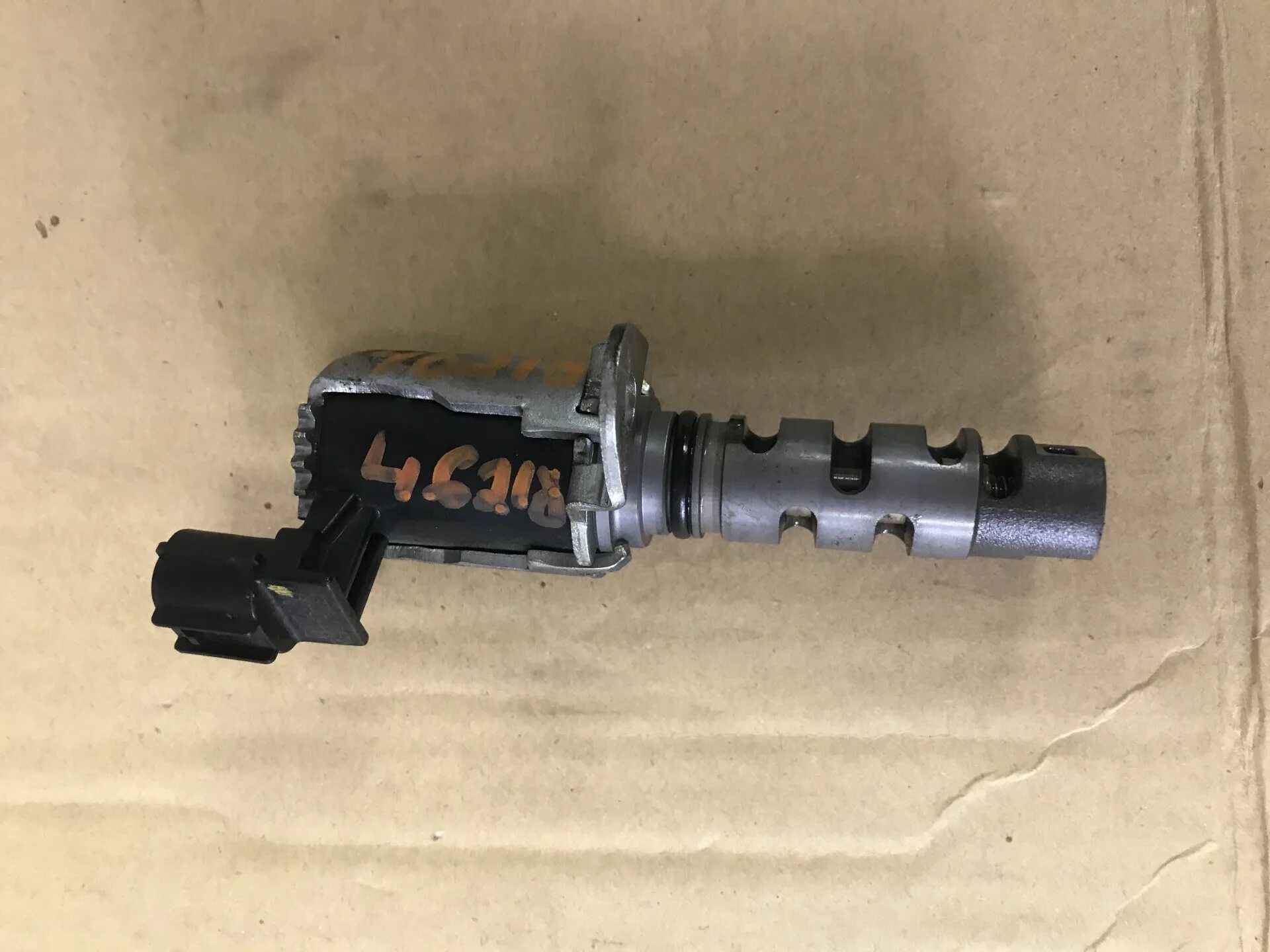 Датчик ввт. Датчик ввти 1zz. датчик vvt i 1 zz. датчик vvti тойота 1zz fe. датчик vvti джимни.