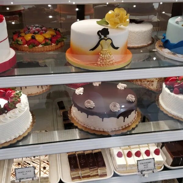 Кейк хаус. Кейк хаус. Кейк хаус. Azza cake house. Кейк хаус.