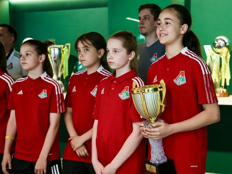 зимнее первенство москвы 2024 футбол девочки. фк олимп дубна. денис покатилов чертаново. зимнее первенство москвы 2024 футбол девочки. чертаново.