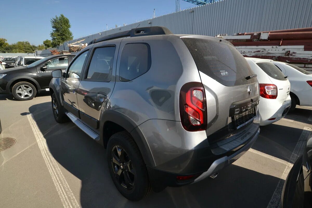 Рено б у в россии. Renault Duster 2021 дизель. Рено Дастер 2019 серый. Рено Дастер дизель серый. Renault Duster 1 Рестайлинг.