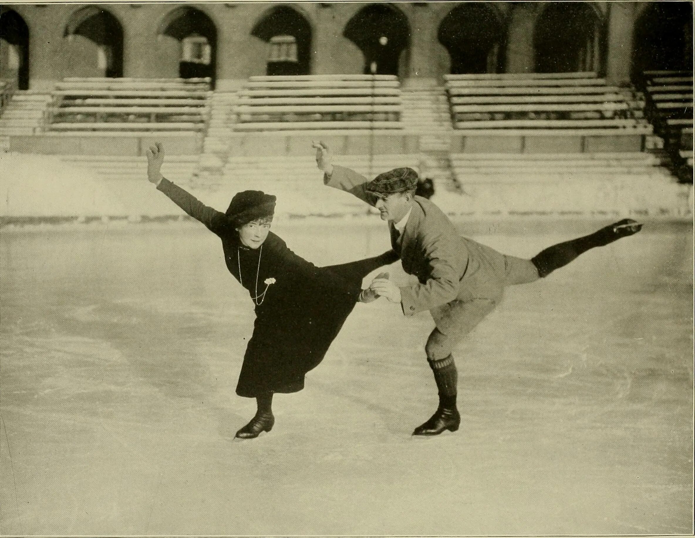 Фигуристы 19 века. Фигуристы 1924. Первые соревнования по фигурному катанию 1882 в Вене. Первый Чемпионат по фигурному катанию 1896.