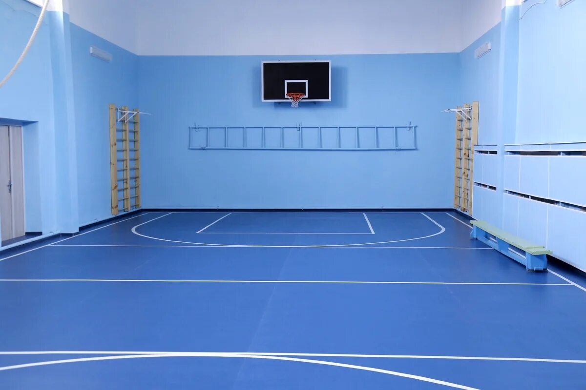 спортивный зал. спортивные залы 2000 года. баскетбольный зал ск "буран". зал в американской школе. спортивный зал.