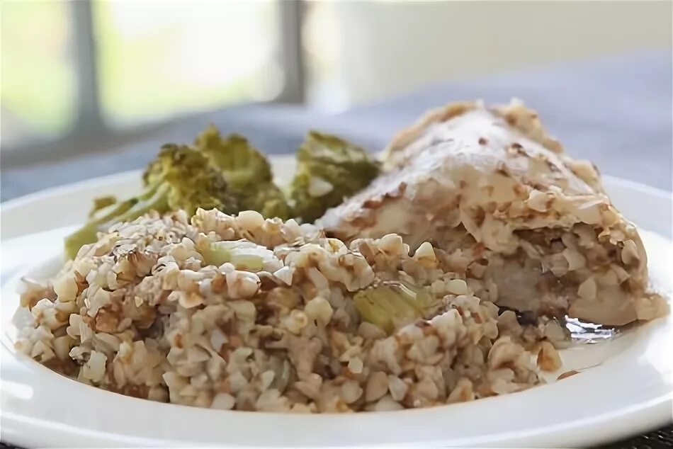 Куриные грудки с гречкой в мультиварке. Куриные грудки с гречкой в мультиварке