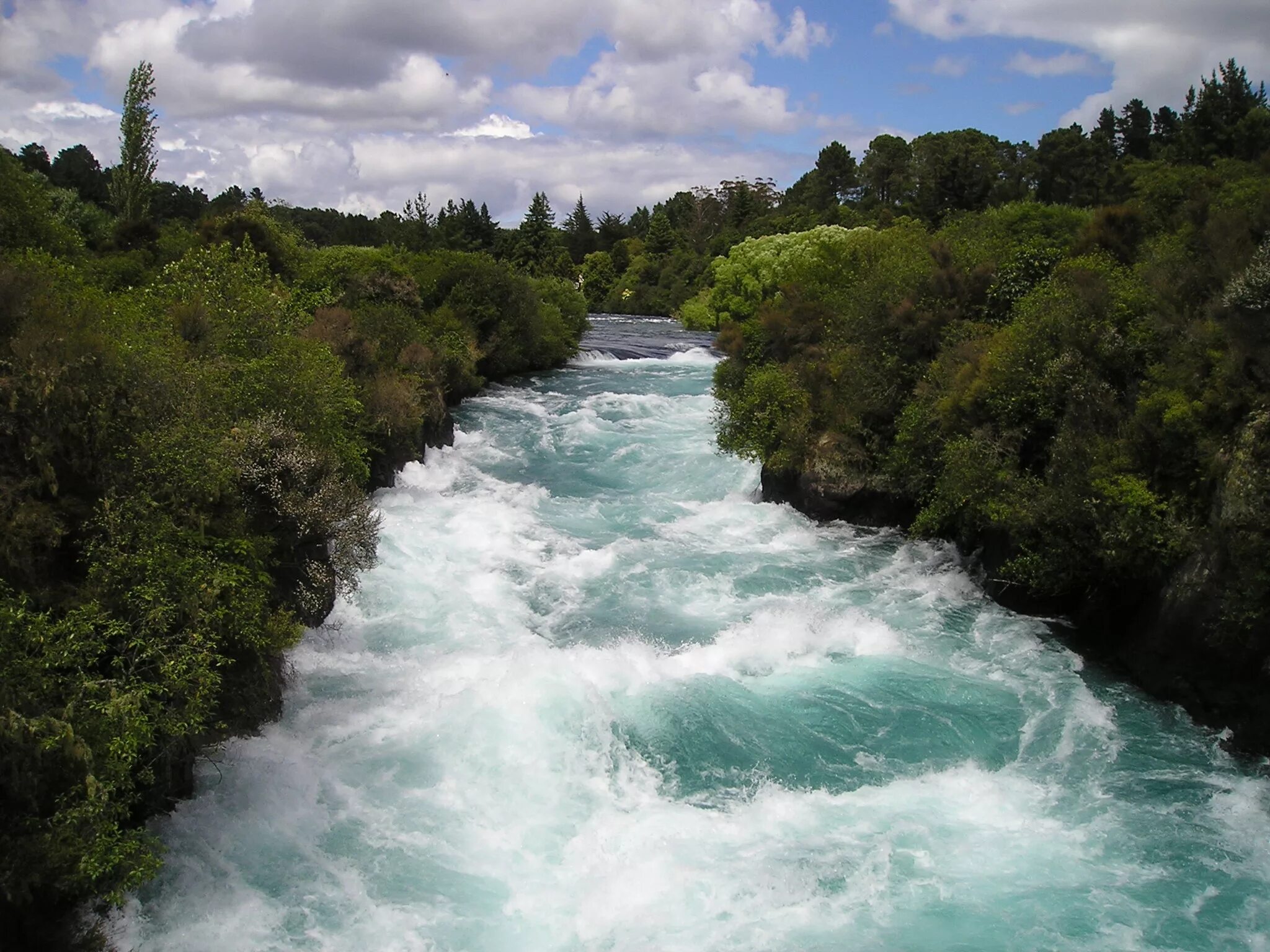 Течение воды. Калжыр река. Река Кропп. Природа новой Зеландии река Шотовер. Река Убин.