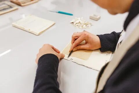 Реставрация библиотечных фондов