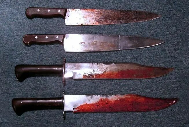 Красивые ножи.