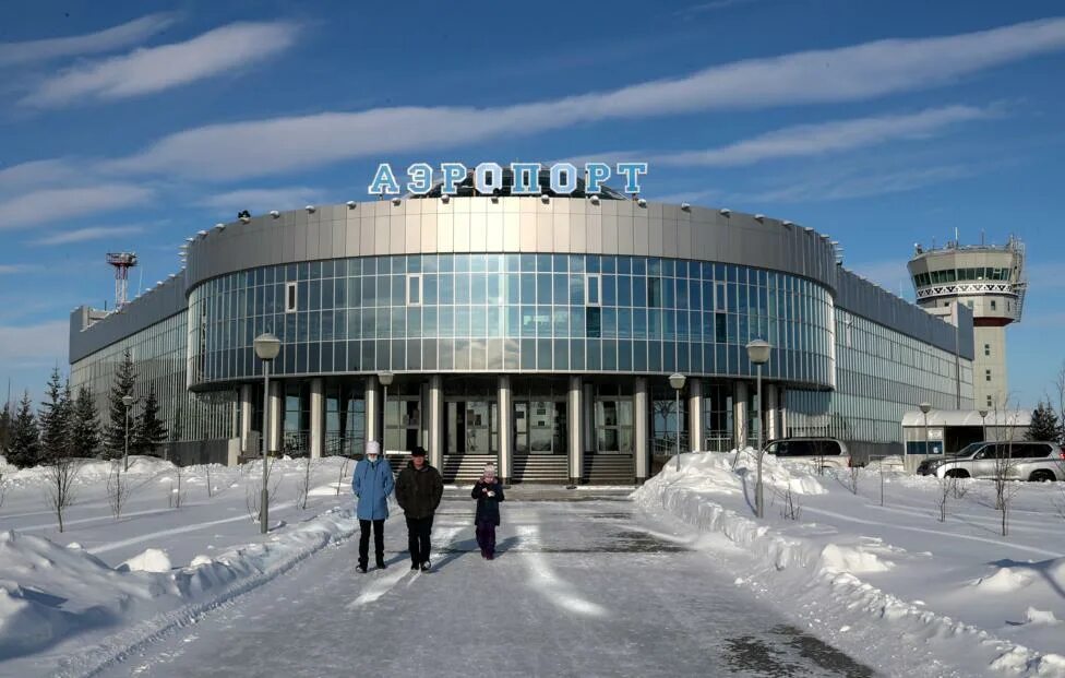 Аэропорт Салехард. Аэровокзал Салехард. Аэропорт Салехард, Салехард. Аэропорт Салехард новый. Салехард питер