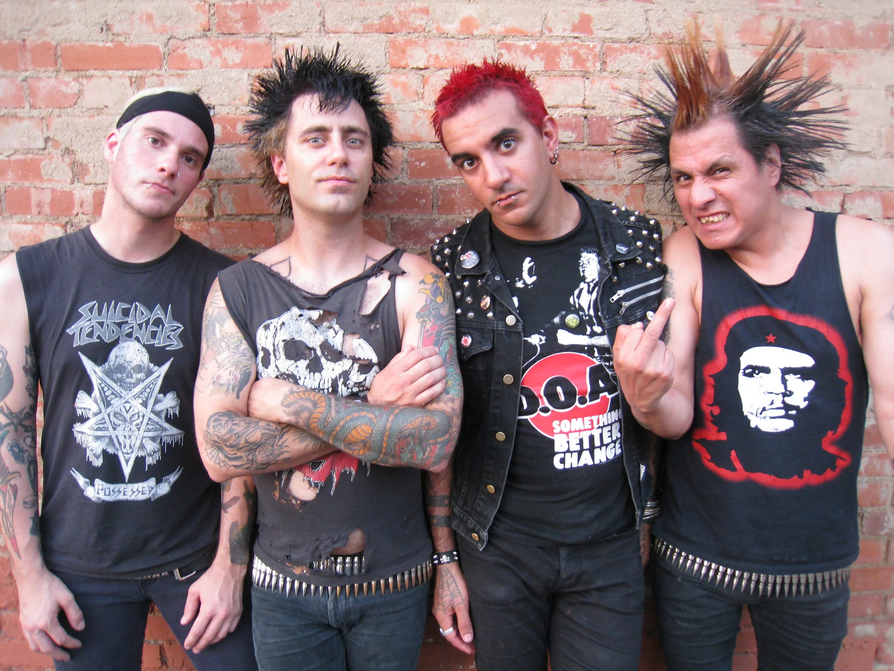 Панк рок музыканты. Группа the casualties. группа пурген 1992. панк группа the casualties. пурген вокалист.