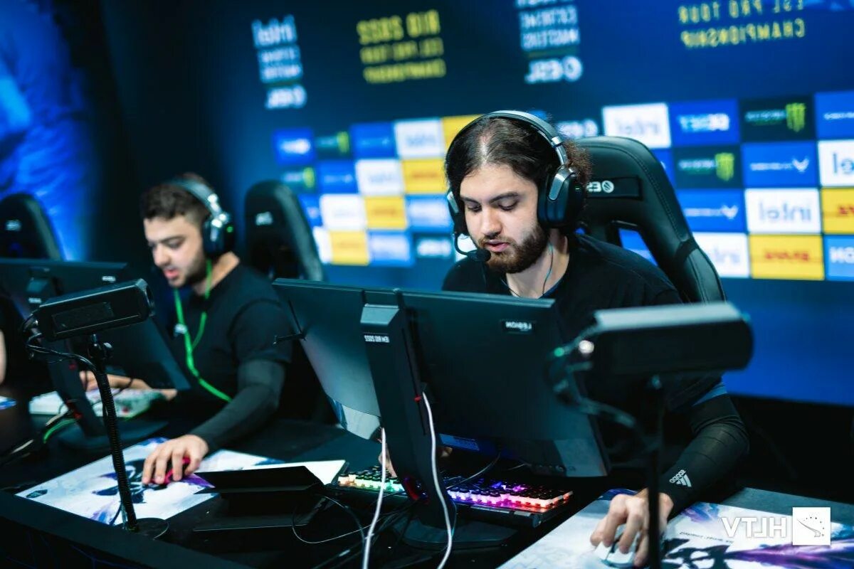 Iem rio. Jame Rio 2022. Мажор Рио 2022. Ведущая Rio Major 2022. Rio Major 2022 g2.