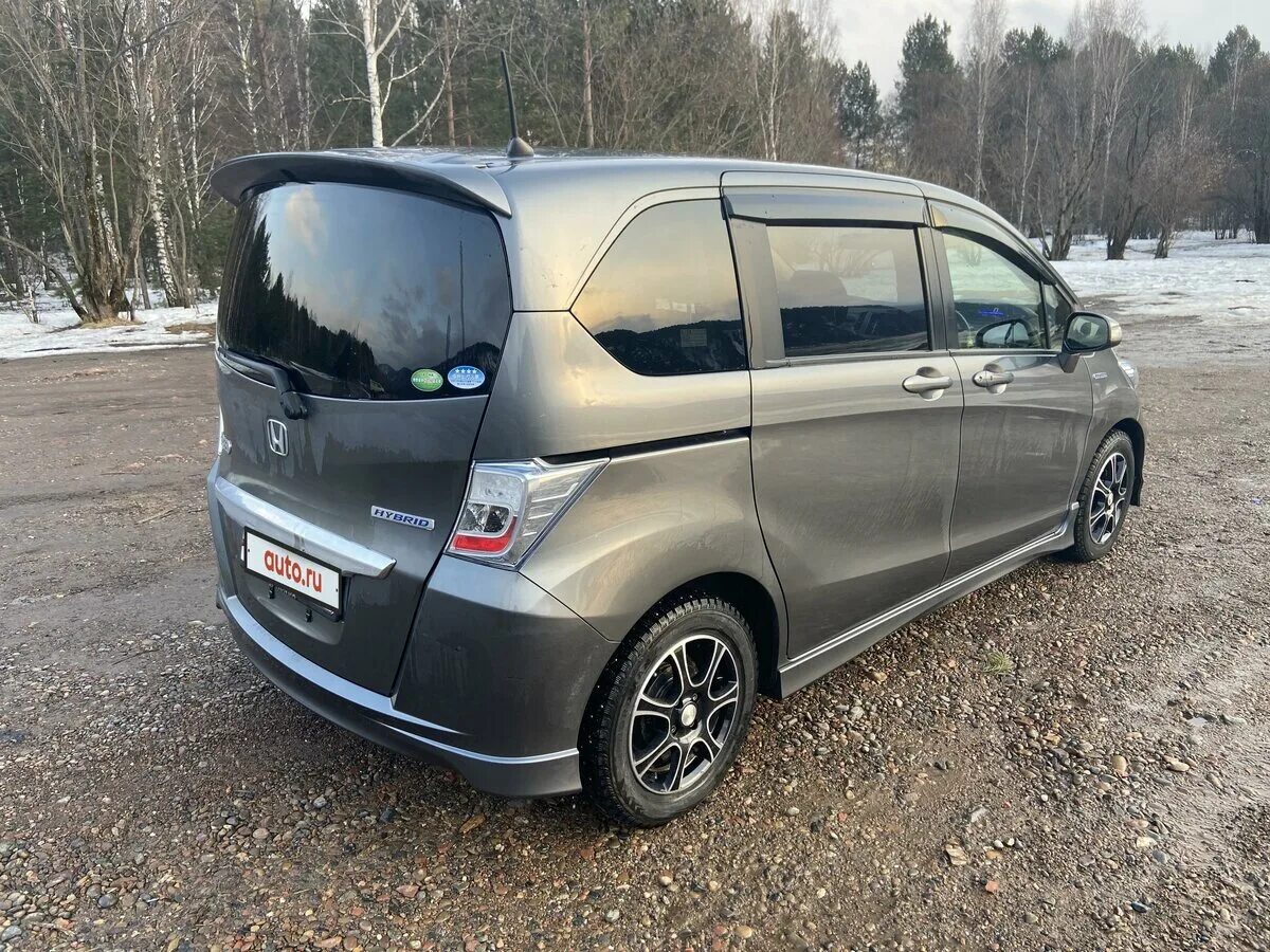 Honda freed 2012. Honda freed 2010. Honda freed 2013 BBS. Хонда Фрид 2010 год.