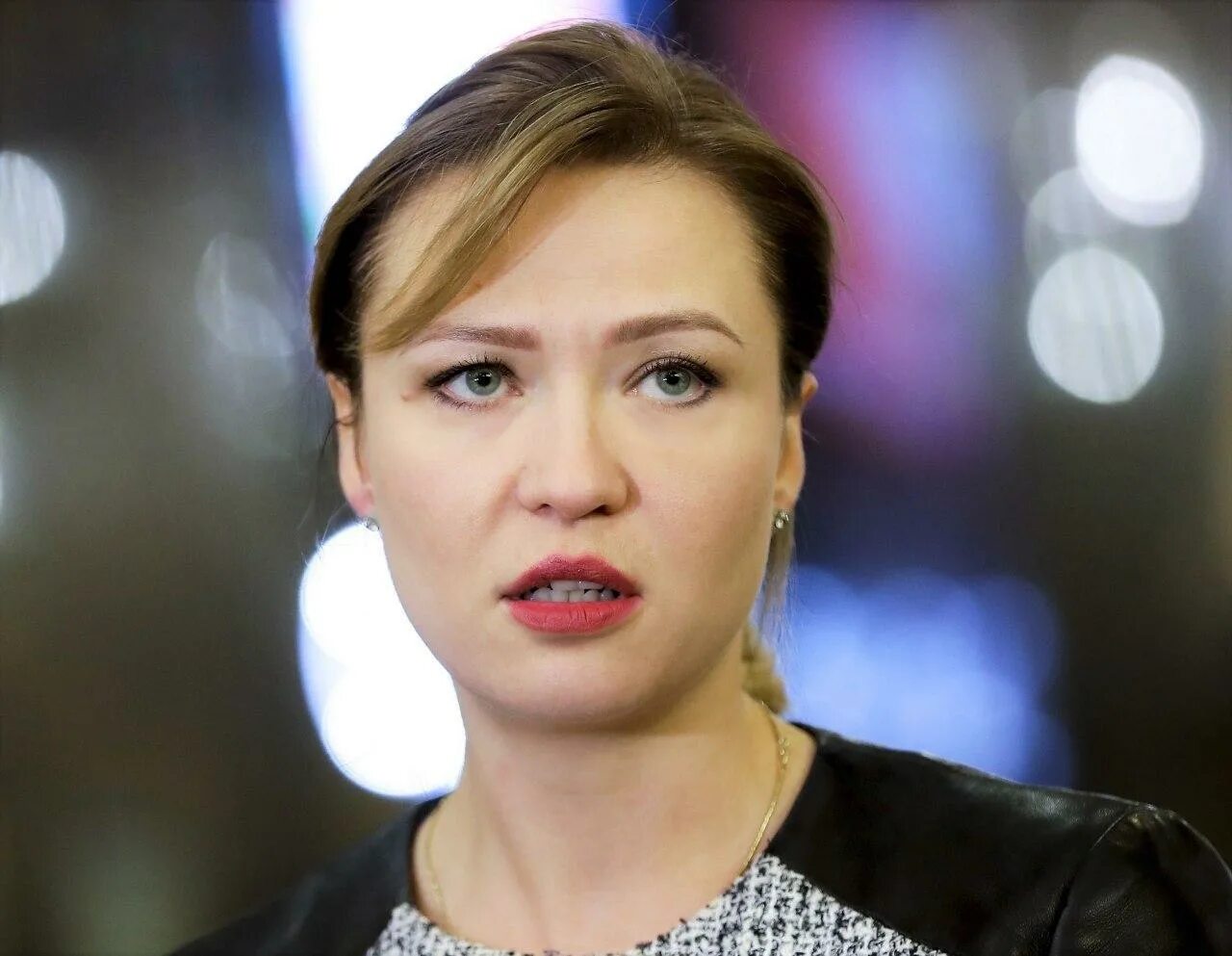 Глава мид республики наталья никонорова. Мид наталья никонорова. Мид наталья никонорова. Мид днр никонорова. Мид донецка.