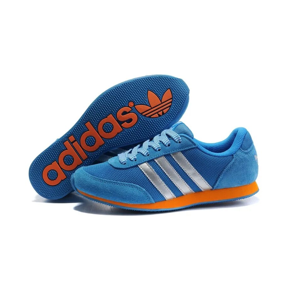 Кроссовки adidas 2879. Кроссовки найк адидас. Adidas Lady Runner. Детские кроссовки найк и адидас.