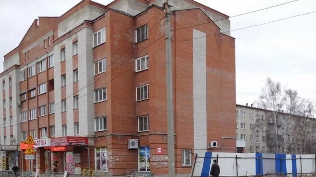 Комсомольский проспект 14/1к1. Улица комсамольская34 архангельск 1996. Комсомольская 200 южно-сахалинск. , 3, киров. Комсомольская 28 бердск.