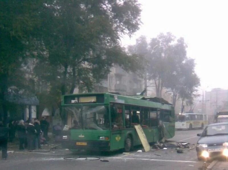 6 октября 2007. Взрыв автобуса в Тольятти 2007. Взрыв автобуса в Тольятти 31.10.2007. Автобус 2 Тольятти взрыв.