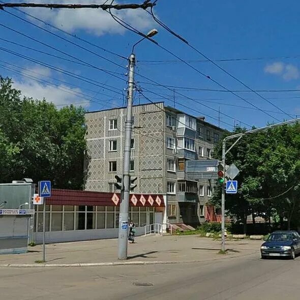 Московская улица калуга. Московская 311 корпус 3 калуга. Московская 258 калуга. Новогодний троллейбус калуга. Калуга ул московская 29.
