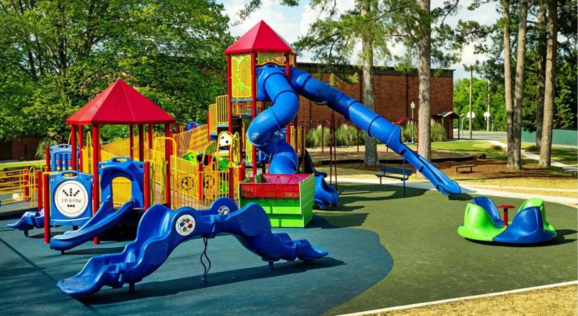 Long playground. Плей парк. детская площадка обои. the playground. барабан детская площадка.