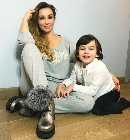 Анфиса Чехова рассказала, что ее сын родился с дефектом - KP.RU
